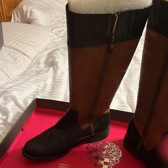 Vince Camuto Tall Black and Brown boots - Picture 3 of 5